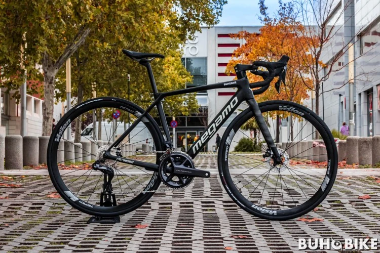 BICICLETA CARRETERA MEGAMO RAISE 05 SH12 2023 1 BICICLETA CARRETERA MEGAMO RAISE 05 SH12 2023