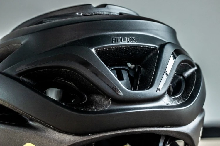 CASCO GIRO HELIOS SPHERICAL MIPS NEGRO MATE 4 CASCO GIRO HELIOS SPHERICAL MIPS NEGRO MATE - Imagen 4