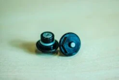 KIT PURGADORES AIRE PARA HORQUILLAS FOX 36/38/40 -Orbea Ventas kit purgadores aire para horquillas fox 1 5